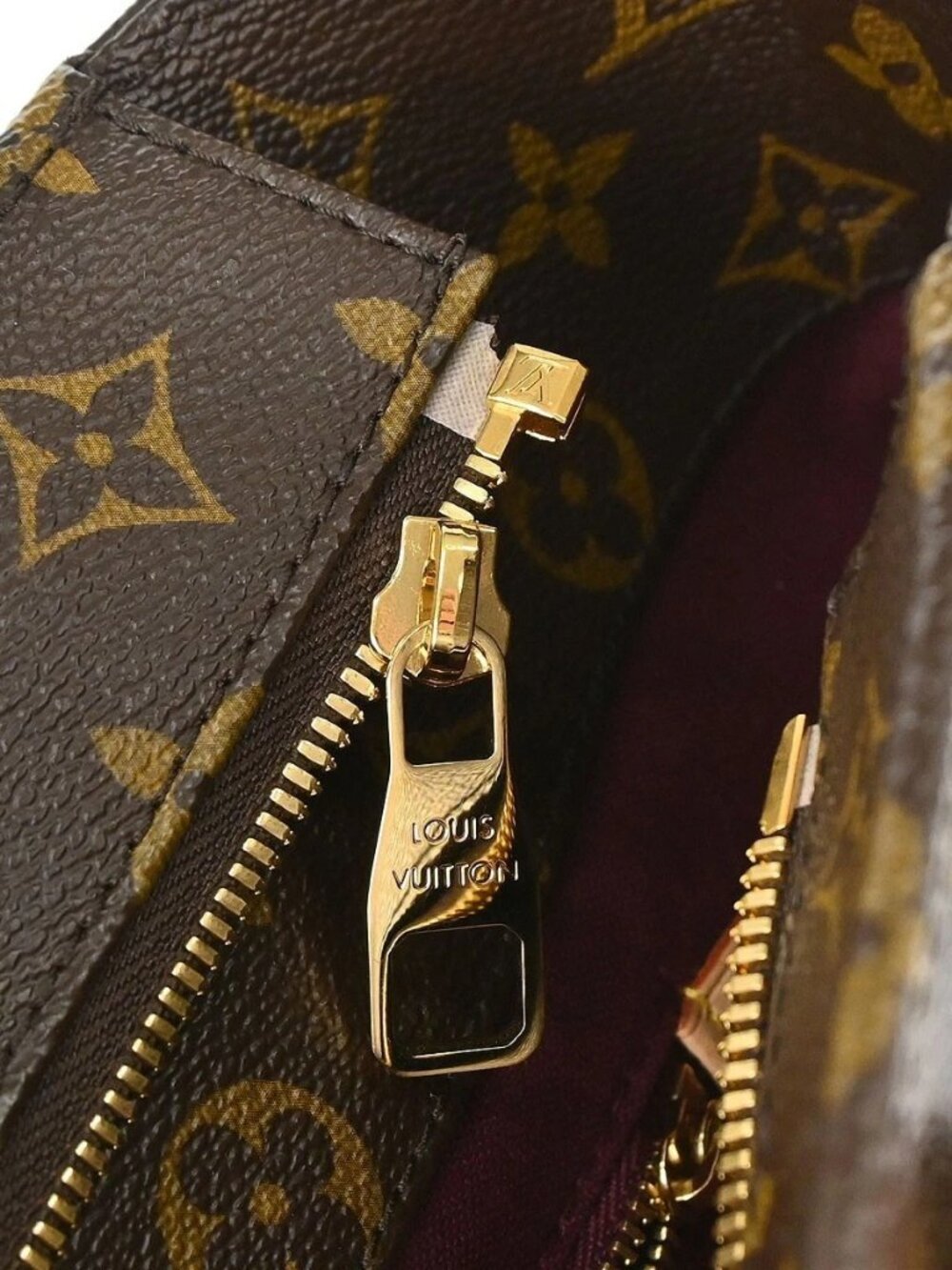 Louis Vuitton Monogram - Picture 11 of 15